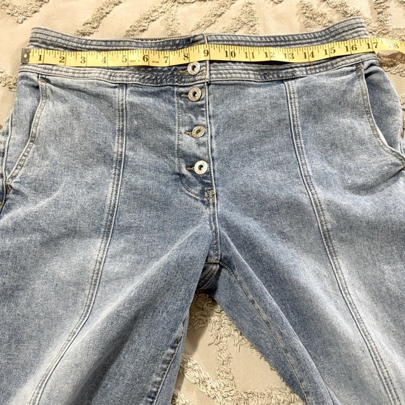 Chelsea & Violet Wide Leg Crop Jeans size 31 - Picture 6 of 8